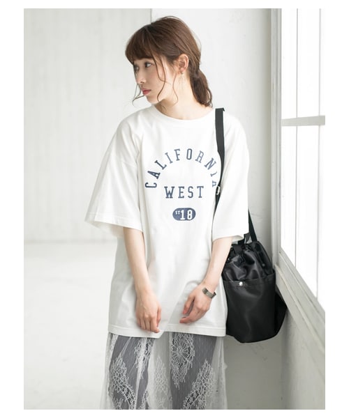 Green Parks(グリーンパークス)の「・WEARS ロゴptビットTシャツ(トップス・オフホワイト/ブラック/パープル・F)」の1枚目の写真