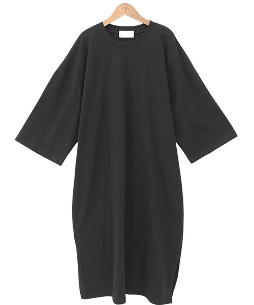 Dailyabout（デイリーアバウト）の「バックプリントスリットヘムワンピース（ワンピース・レディース・ホワイト/ブラック・FREE）」の2枚目の写真