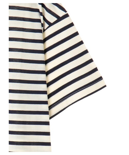 E hyphen world gallery(イーハイフンワールドギャラリー)の「・ドロップショルダーTワンピース(ワンピース/ドレス・オフホワイト/ブラック/カーキ/ボーダーアイボリー/ボーダーネイビー・F)」の4枚目の写真