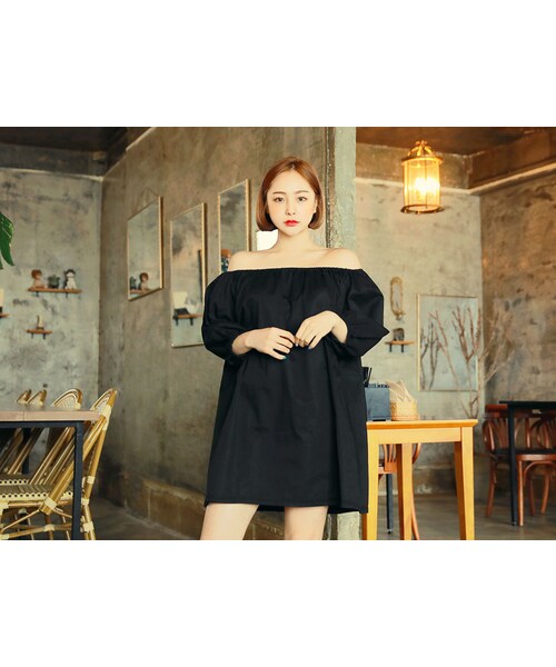 HOTPING(ホッピン)の「オーバーフィットオフショルダーブラウス(シャツ/ブラウス・レディース・イエロー/ホワイト/ピンク/ブラック・フリーサイズ(XS-XXL))」の3枚目の写真