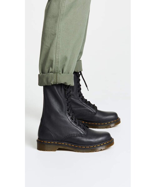 Dr. Martens(ドクターマーチン)の「Dr. Martens 14 Eye Zip Boots(ブーツ・レディース・Black・5/7/8/10)」の5枚目の写真