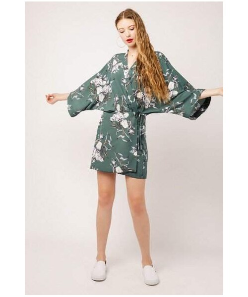 Azalea（アゼリア）の「SS Floral Wrap Kimono Dress（ワンピース）」 WEAR