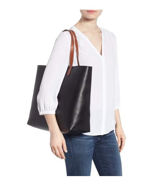 madewell（メイドウェル）の「Madewell Zip Top Transport Leather Tote（トートバッグ・レディース・Beige/Black/Brown・One Size）」の5枚目の写真