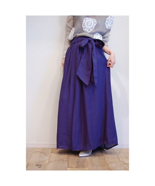 STORES.jp（ストアーズドットジェーピー）の「ギャザーロングスカート（スカート・レディース・その他）」の3枚目の写真