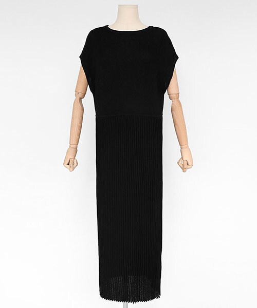 DHOLIC（ディーホリック）の「ショートスリーブプリーツワンピース（ワンピース・レディース・グレー/ブラック/ベージュ・FREE）」の2枚目の写真