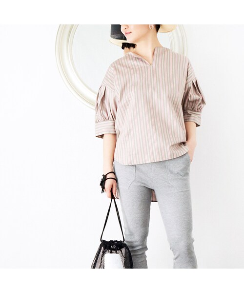 L'Ancre(アンカー)の「L'Ancre (アンカー)ストライプカフタンバルーンブラウス(シャツ/ブラウス・レディース・ベージュ・38(M))」の1枚目の写真