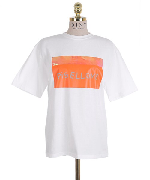 DINT(ディント)の「ベーシックラブのイラストトップ(Tシャツ/カットソー・レディース・블랙/화이트/블루・one(44~66size))」の2枚目の写真