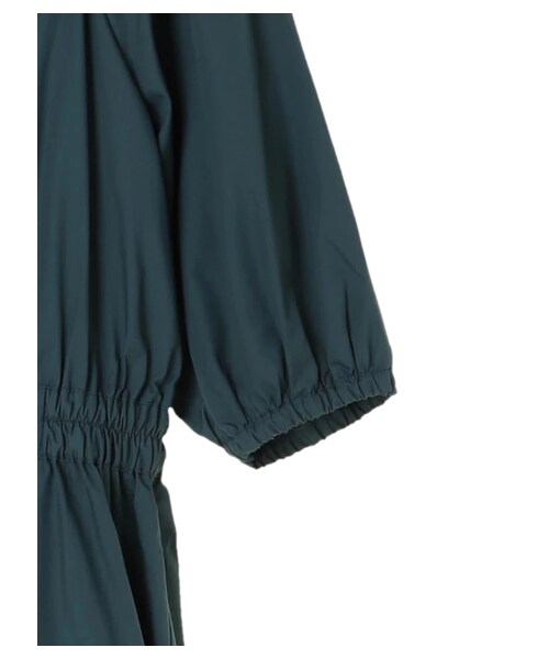 earth music&ecology（アースミュージックアンドエコロジー）の「・袖コンワンピース（ワンピース/ドレス・ブラック/ダークベージュ/ダークグリーン・F）」の5枚目の写真