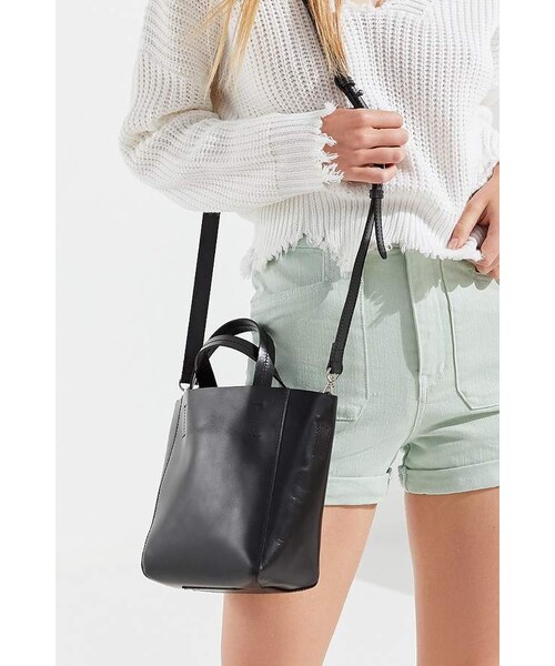 urban outfitters tote
