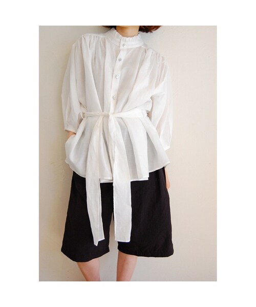 hippiness（ヒッピネス）の「ギャザーブラウス（シャツ/ブラウス・レディース・その他）」の4枚目の写真