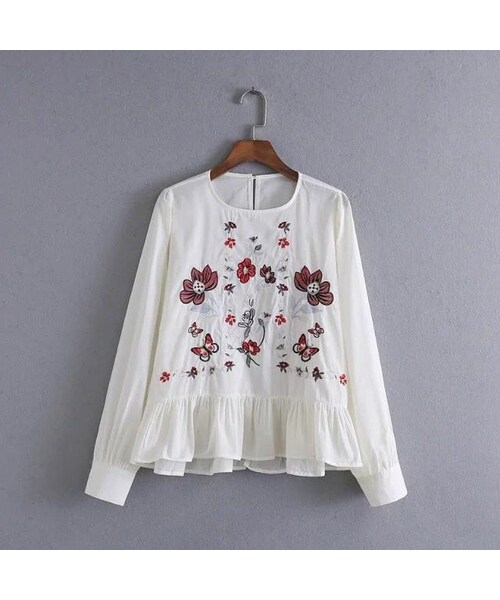 ZARA（ザラ）の「ボヘミアン刺繍ブラウス 黒 白 長袖（シャツ/ブラウス