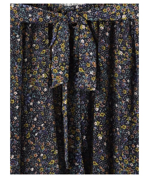 Green　Parks（グリーンパークス）の「WEARS フリルノースリロングワンピース（ワンピース/ドレス・ブラック/ネイビー・F）」の6枚目の写真