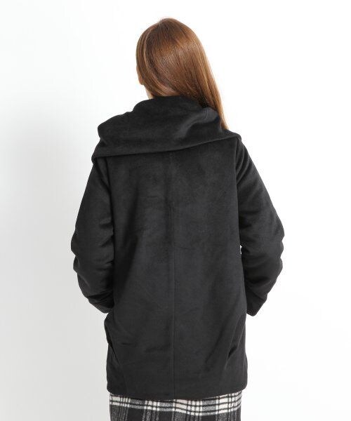 LOWRYS FARM（ローリーズファーム）の「ボリュームネックコート（ジャケット/アウター・レディース・アイボリー/ブラック/バーガンディー・Ｍ/Ｌ）」の5枚目の写真