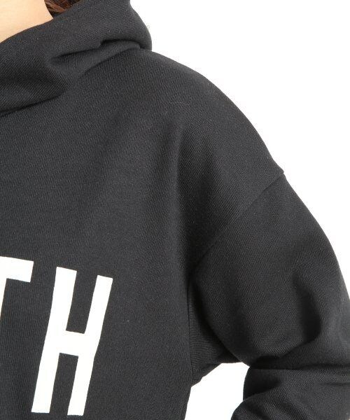 LOWRYS FARM（ローリーズファーム）の「ウラケプリントパーカーワンピースロングスリーブ（ワンピース/ドレス・レディース・アイボリー/ブラック/グレー・Ｍ/Ｌ）」の8枚目の写真