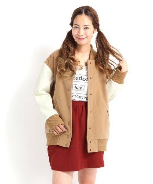 LOWRYS FARM（ローリーズファーム）の「キモウロングスタジャン（ジャケット/アウター・レディース・キャメル/ブラック・Ｍ/Ｌ）」の3枚目の写真