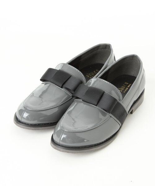 GLOBAL WORK（グローバルワーク）の「【一部店舗限定】リボンローファー（シューズ・レディース・ブラック09/グレー18・Ｍ(23-23.5)/Ｌ(24-24.5)/Ｓ(22.5-23)）」の3枚目の写真