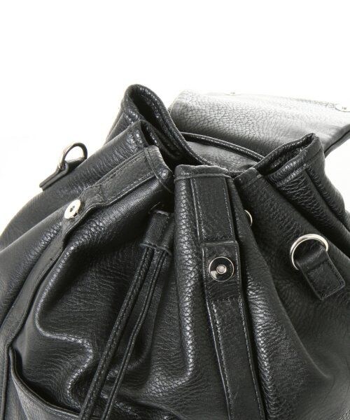 JEANASIS(ジーナシス)の「2WAYリュック(バッグ・レディース・アイボリー/ブラック・FREE)」の7枚目の写真