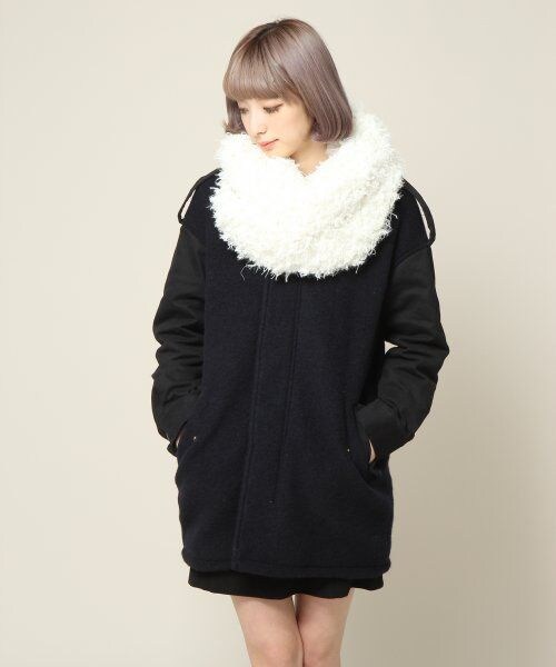 JEANASIS（ジーナシス）の「ミリタリーノーカラーコート（ジャケット/アウター・レディース・カモフラ柄/ネイビー・FREE）」の2枚目の写真