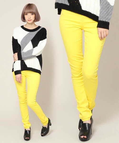 JEANASIS(ジーナシス)の「13FWカラーストレッチスキニー(パンツ・レディース・イエロー/グリーン/ホワイト/ブラック/ブルー・XS/S/M)」の4枚目の写真