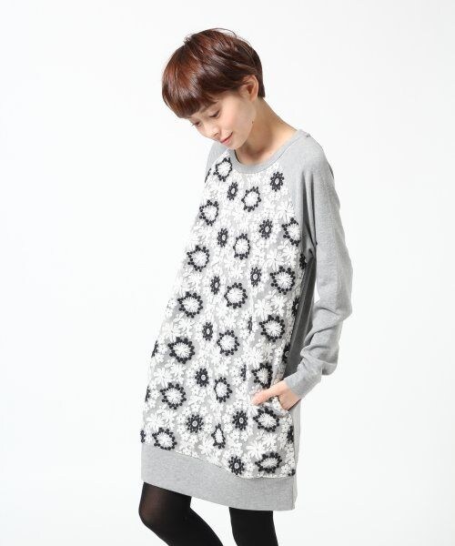 LEPSIM（レプシィム）の「シシュウレースキリカエワンピースロングスリーブ２（ワンピース/ドレス・レディース・ブラック/グレー・Ｌ/Ｍ）」の6枚目の写真