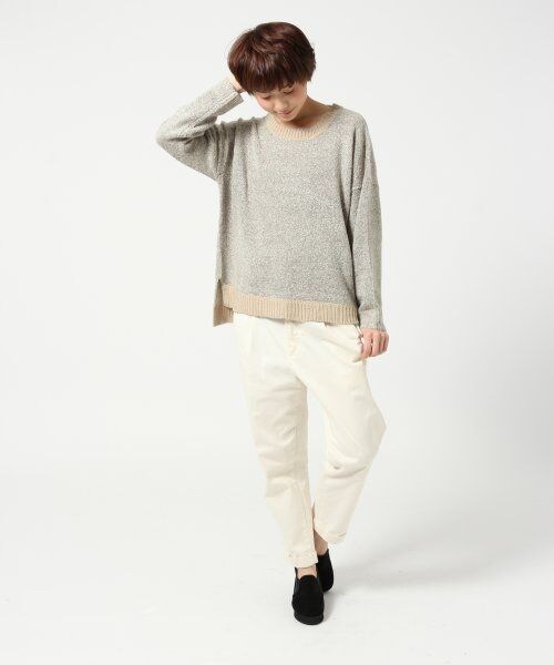 LEPSIM（レプシィム）の「７ゲージブークレクループルオーバー（トップス・レディース・グリーン/ミディアムバイオレットレッド/ブラック/グレー×ベージュ/トップグレー・ＦREE SIZE）」の8枚目の写真