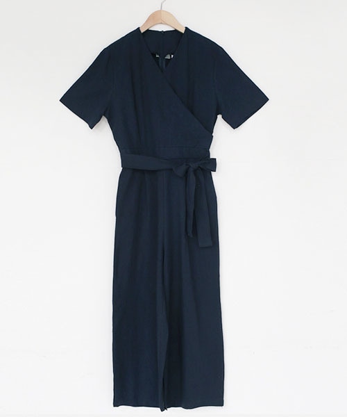 DHOLIC（ディーホリック）の「ストラップSETカシュクールオールインワン（つなぎ/オールインワン・レディース・ホワイト/ブラック・FREE）」の2枚目の写真