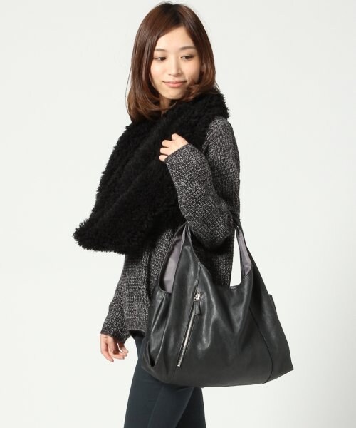 LEPSIM(レプシィム)の「ジップキリカエバッグ(バッグ・レディース・アイボリー/ブラック/ピンク・ONE SIZE)」の2枚目の写真