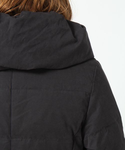 Heather(ヘザー)の「ミドルダウンジャケット(ジャケット/アウター・レディース・ホワイト×ブラック/ブラック/ベージュ・FREE)」の12枚目の写真