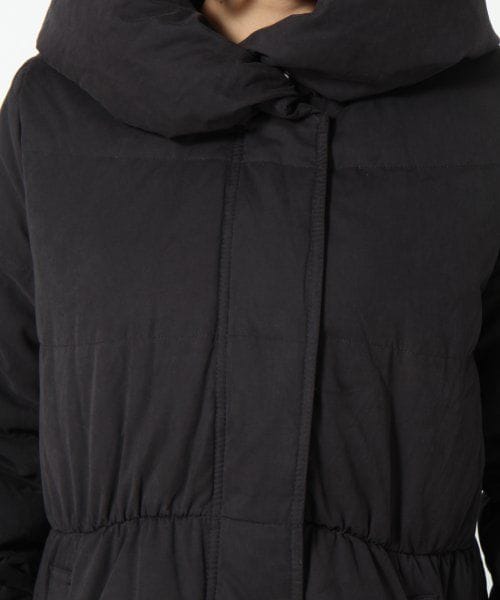 Heather(ヘザー)の「ミドルダウンジャケット(ジャケット/アウター・レディース・ホワイト×ブラック/ブラック/ベージュ・FREE)」の6枚目の写真