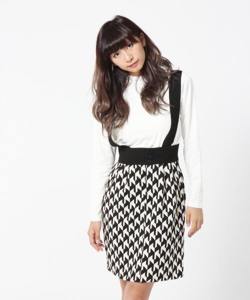 Heather（ヘザー）の「タックペンシルスカート（スカート・レディース・レッド/ブラック/ホワイト×ブラック/デニム・Ｆ）」の2枚目の写真