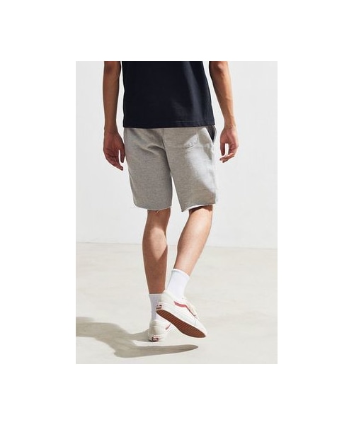 Champion（チャンピオン）の「Champion リバースウェーブ カットオフ ショートパンツ 送料込み（Tシャツ/カットソー・メンズ・その他）」の3枚目の写真