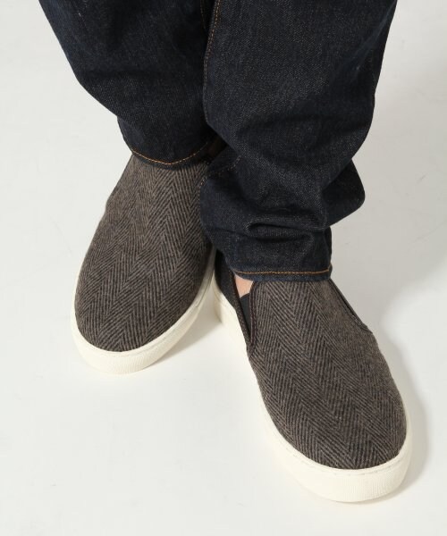 RAGEBLUE(レイジブルー)の「SLIP-ON(シューズ・メンズ・オリーブカモ/ホワイト×ブラック/ブラック×ブルー/ブラウン/ネイビー×ワイン/グレーレオパード/ブラウンレオパード・L/M)」の5枚目の写真