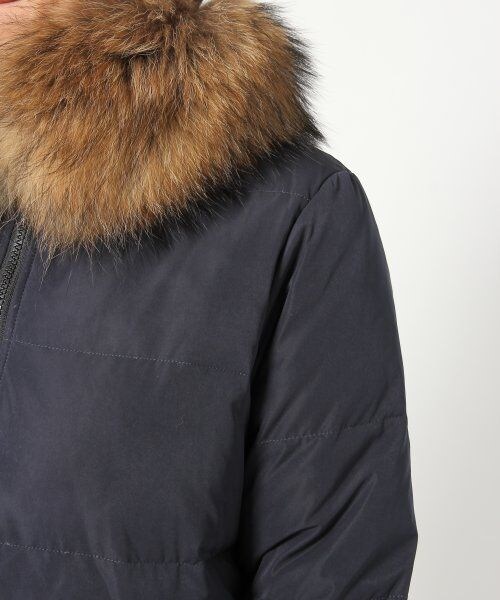 turno jeana(トゥールノジーナ)の「ダウンコート(ジャケット/アウター・レディース・ライトグレー/ネイビー・36/38)」の6枚目の写真