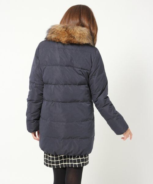 turno jeana(トゥールノジーナ)の「ダウンコート(ジャケット/アウター・レディース・ライトグレー/ネイビー・36/38)」の4枚目の写真