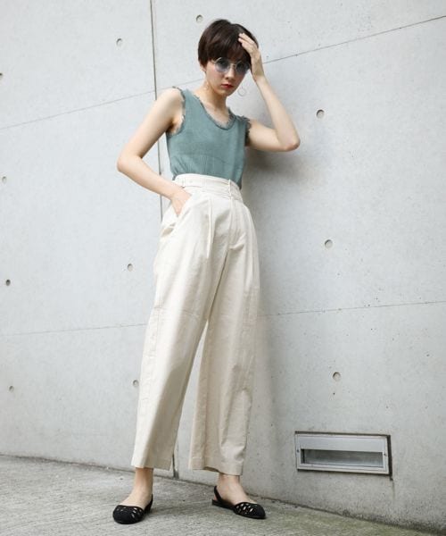 PAGEBOY（ページボーイ）の「麻混グルカパンツ（パンツ・アイボリー/ブラック/ベージュ）」の4枚目の写真