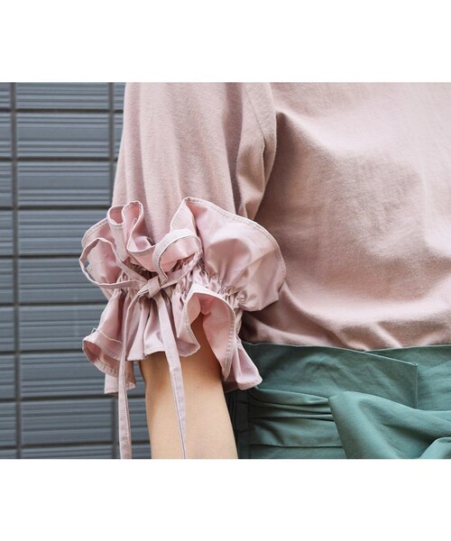 no brand（ノーブランド）の「【 MORE SALE 】フリルギャザースリーブTOPS（Tシャツ/カットソー・レディース・その他）」の10枚目の写真