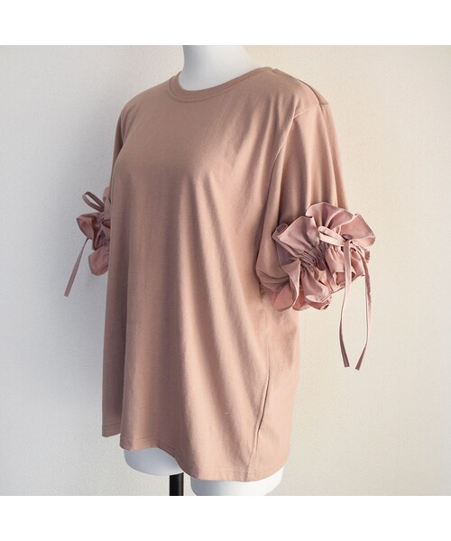 no brand（ノーブランド）の「【 MORE SALE 】フリルギャザースリーブTOPS（Tシャツ/カットソー・レディース・その他）」の6枚目の写真