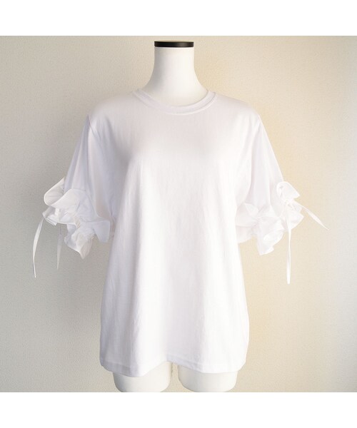 no brand（ノーブランド）の「【 MORE SALE 】フリルギャザースリーブTOPS（Tシャツ/カットソー・レディース・その他）」の4枚目の写真