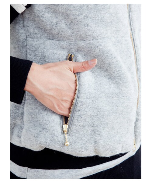 E hyphen world gallery（イーハイフンワールドギャラリー）の「ウールニットベスト（ベスト・レディース・杢グレー/ブラック/キャメル・F）」の8枚目の写真