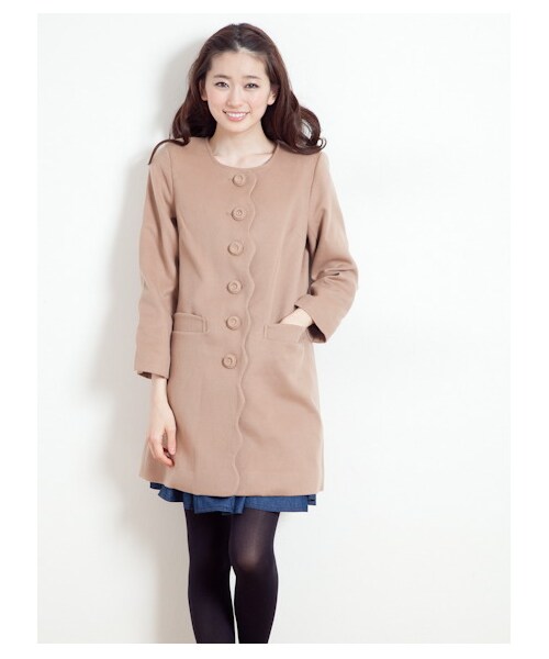 earth music&ecology（アースミュージックアンドエコロジー）の「【Special Price】スカラップコート（コート　・レディース・ピンクベージュ/キャメル/ネイビー・M/S）」の5枚目の写真