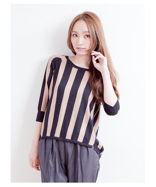 E hyphen world gallery（イーハイフンワールドギャラリー）の「【Special Price】ストライプニット（ニット・セーター・レディース・アイボリー/キャメル/ネイビー・F）」の4枚目の写真