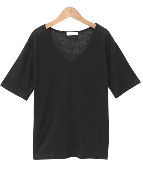 Dailyabout（デイリーアバウト）の「Uネック半袖Tシャツ（Tシャツ/カットソー・レディース・ホワイト/イエロー/ブラウン/グリーン/ブラック・FREE）」の2枚目の写真