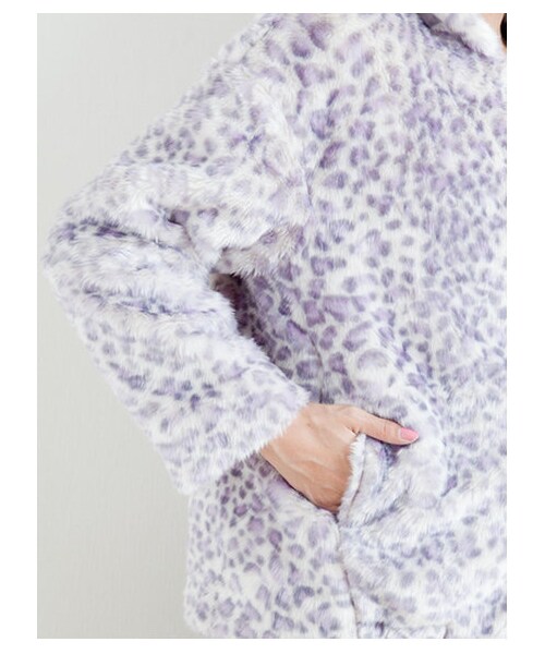 E hyphen world gallery（イーハイフンワールドギャラリー）の「レオパードコート（コート　・レディース・ライトグレー/ベージュ/キャメル/パープル・F）」の9枚目の写真