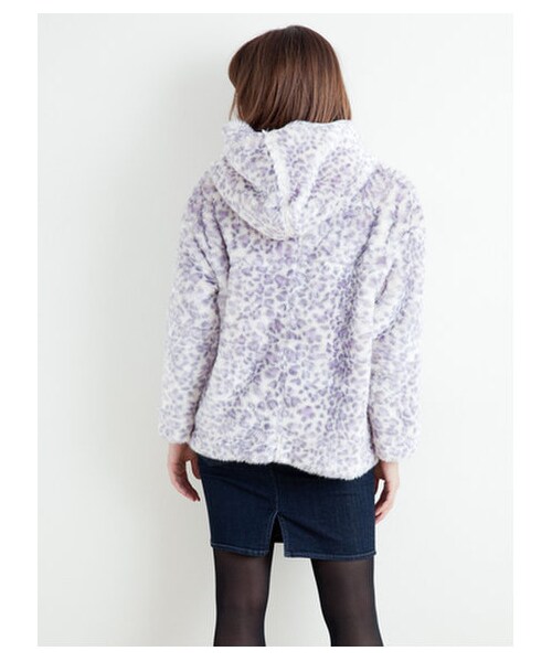 E hyphen world gallery（イーハイフンワールドギャラリー）の「レオパードコート（コート　・レディース・ライトグレー/ベージュ/キャメル/パープル・F）」の7枚目の写真