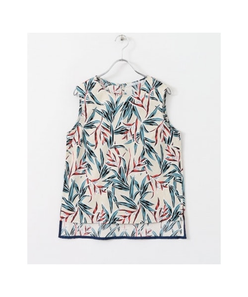 KBF（ケイビーエフ）の「リゾートプリントノースリーブ（トップス・レディース・IVORY/NAVY・one）」の13枚目の写真