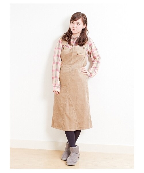 SEVENDAYS=SUNDAY（セブンデイズサンデイ）の「オーバーオールスカート（サロペット・レディース・キャメル/カーキ/ネイビー・L/M）」の4枚目の写真