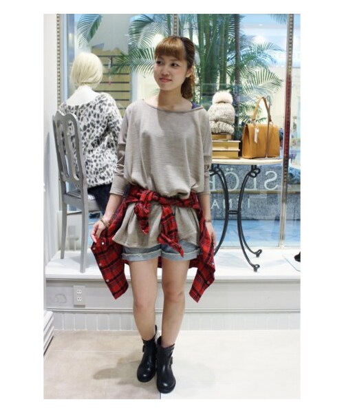 SLOBE IENA（スローブイエナ）の「ウォッシャブルウール BIG プルオーバー。（カットソー･Ｔシャツ・レディース・グレー/グレーA/ブラウン/ブラック/ベージュ・フリー）」の5枚目の写真