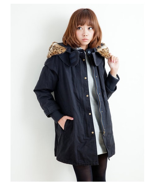 E hyphen world gallery(イーハイフンワールドギャラリー)の「【Special Price】フラッグボアモッズコート(コート ・レディース・キャメル/カーキ/ネイビー・F)」の3枚目の写真