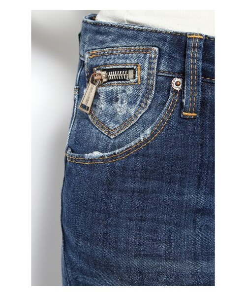 DSQUARED2(ディースクエアード)の「DSQUARED2 MAIN クロップドデニム(デニムパンツ・レディース・ブルー A・38/40/42)」の8枚目の写真