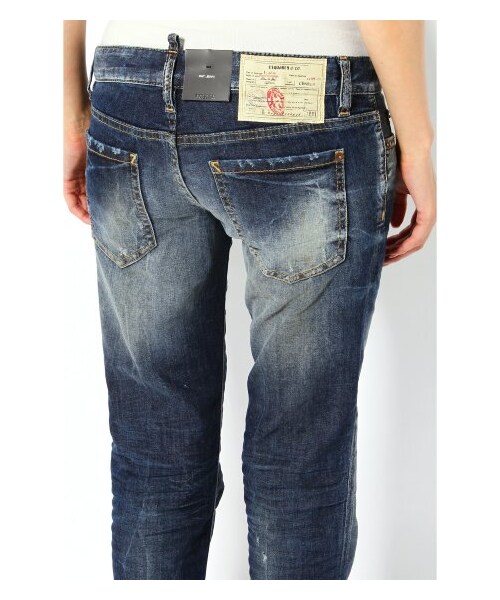 DSQUARED2(ディースクエアード)の「DSQUARED2 MAIN クロップトデニム(デニムパンツ・レディース・ネイビー・38/40/42)」の6枚目の写真